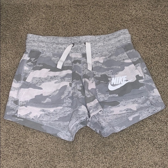 Nike | Shorts | Comfy Nike Shorts 